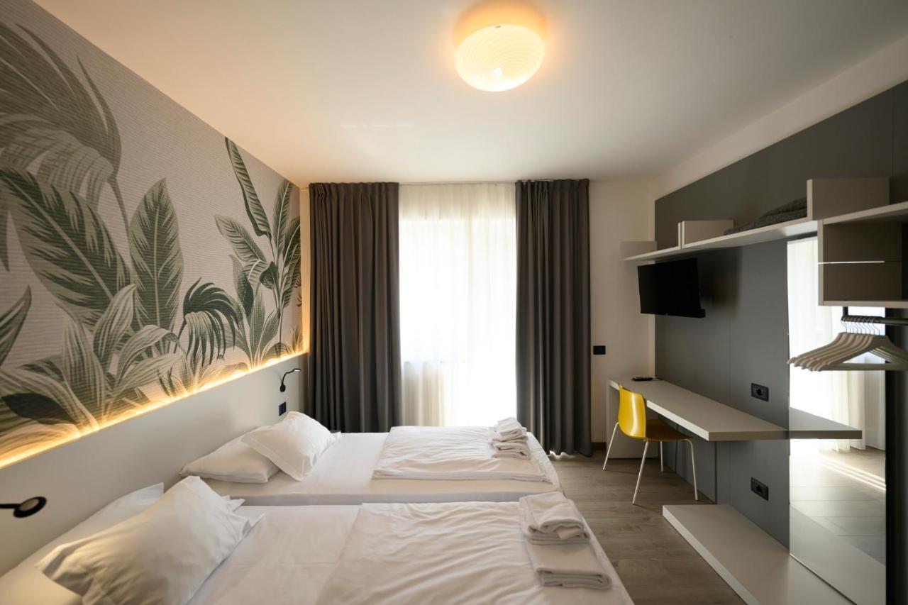 Park Hotel Eden 토르볼레 외부 사진