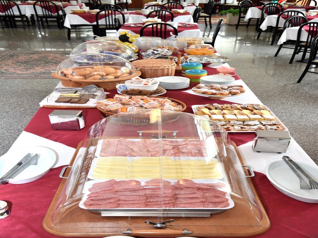 Park Hotel Eden 토르볼레 외부 사진